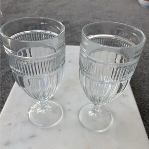 Elegant Clear Glass Goblets